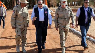 الرئيس السيسي يتفقد مزرعة توشكى على مساحة 60ألف فدان (صور)