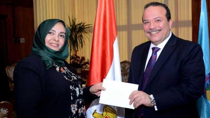 نجلاء فاروق وكيلاً