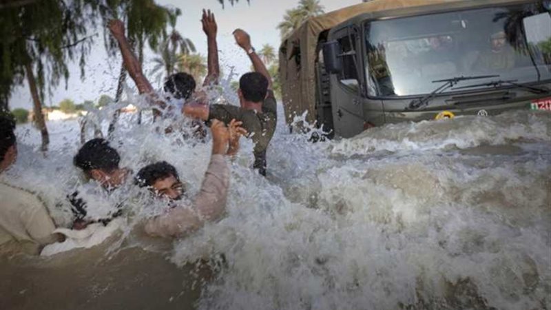 مصرع نحو 130 شخصًا