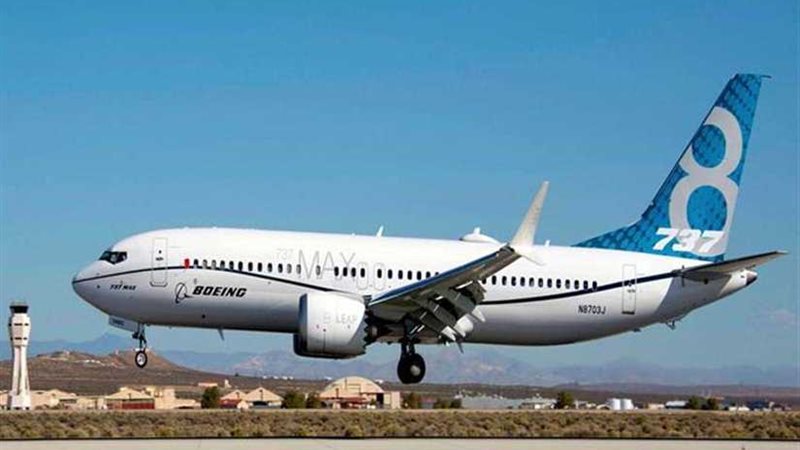 كندا تعلن حظر طائرات