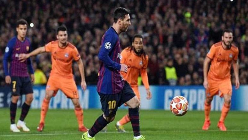 برشلونة يتقدم على