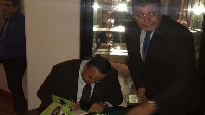 بالصور.. وائل لطفي