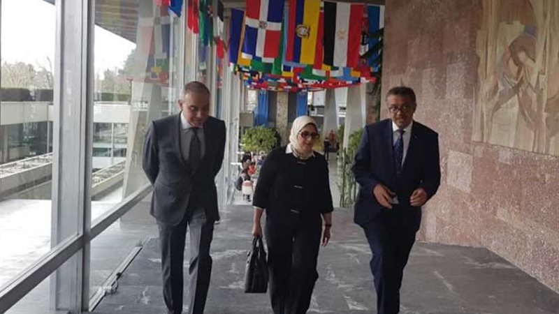 هالة زايد تلتقي رئيس