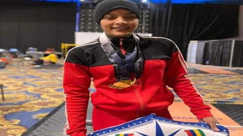 وزير الشباب والرياضة