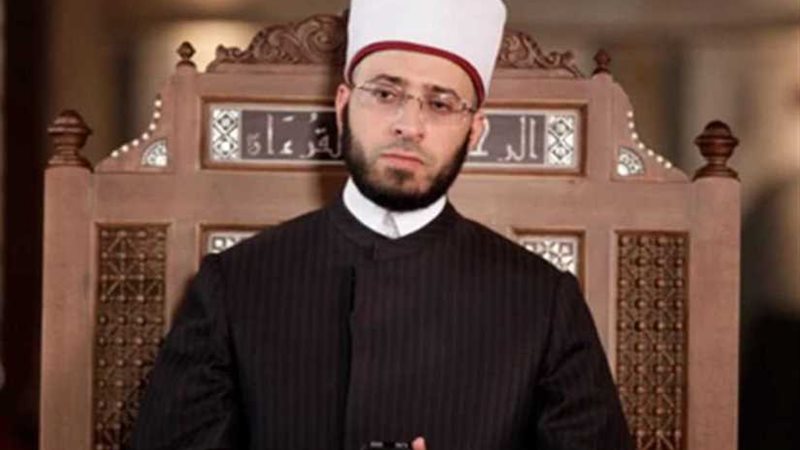 أسامة الأزهري ينعى