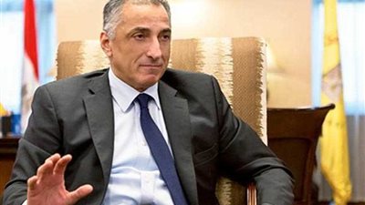 عامر يشدد على أهمية استقلالية البنوك المركزية للاستقرار النقدي في إفريقيا