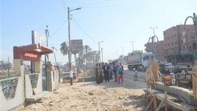 حملات لرفع مخلفات وإزالة قمامة وتطوير مدخل مركز منفلوط بأسيوط