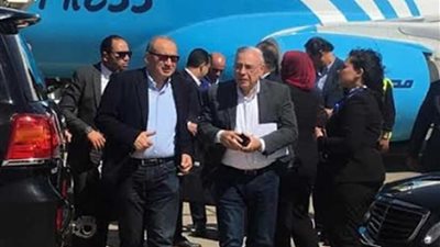 مطار أسوان الدولي يستقبل المسئولين المشاركين في ملتقى الشباب العربي الإفريقي.. (صور)