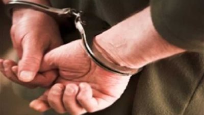 ضبط مسؤولين بمحليات الدقهلية تواطآ مع أصحاب الأبراج المخالفة