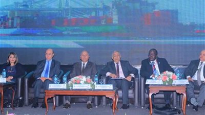 وزير النقل يشهد افتتاح فعاليات المؤتمر الدولي للنقل البحري واللوجستيات