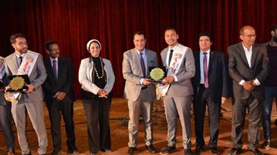 جامعة أسيوط تحتفل بتنصيب مجلس اتحاد طلابها