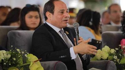 موجز الرابعة.. فعاليات هامة بمنتدى الشباب العربى والأفريقى بأسوان بحضور السيسى