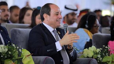 السيسي: إفريقيا لديها فرص استثمارية ضخمة تحتاج إلى تمويل هائل وحسن إدارة