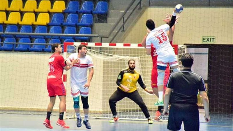 فوز الأهلي وتعادل