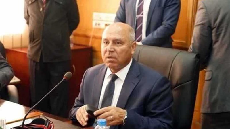 الوزير يستعرض خريطة