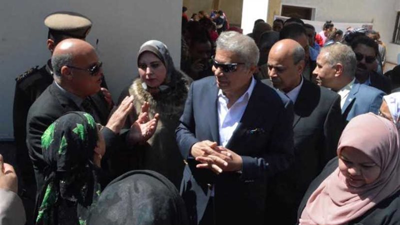 محافظ المنيا يتابع