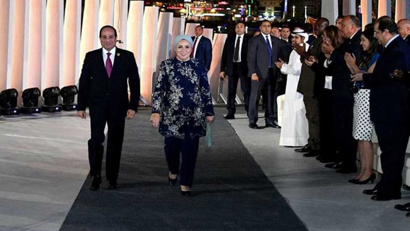 الرئيس وقرينتة يشاركان