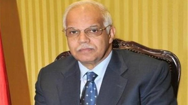 وزير النقل يلتقي