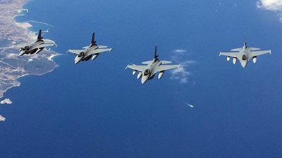 اليونان تعلن رسميًا العثور على حطام الطائرة المصرية المفقودة