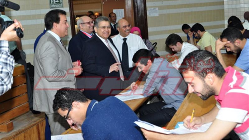 وزير التعليم العالى