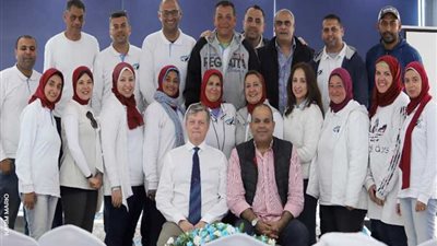 18 حكمًا يحصلون على دورة التحكيم الدولية في السباحة بالزعانف