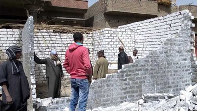 حملات مكثفة لإزالة التعديات والبناء المخالف بـ7 مراكز بأسيوط