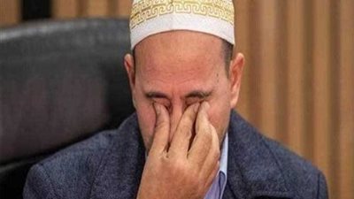 إمام مسجد كرايست تشيرش:سنؤدى صلاة الجمعة المقبلة ولن نرضخ للإرهاب