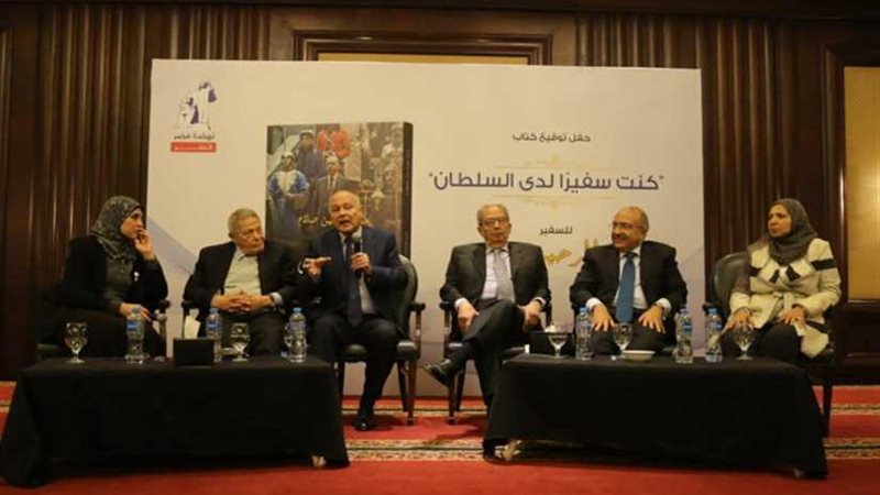 دبلوماسيون يكشفون