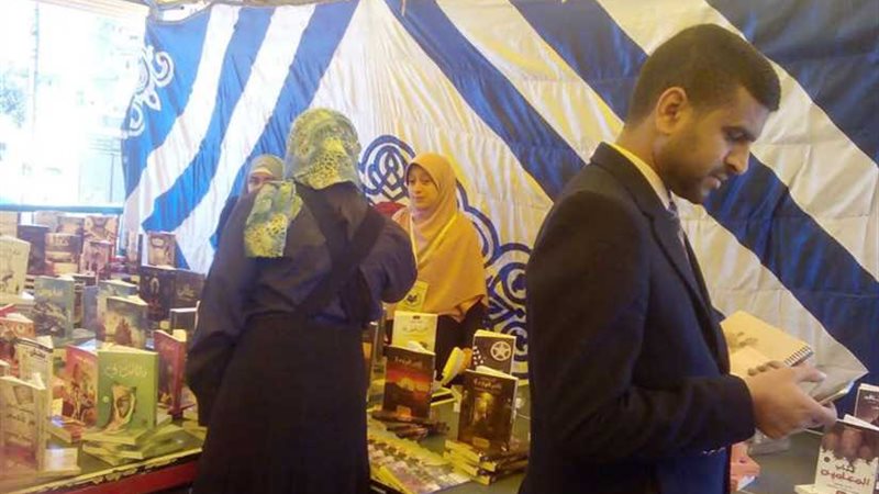 افتتاح معرض الكتاب