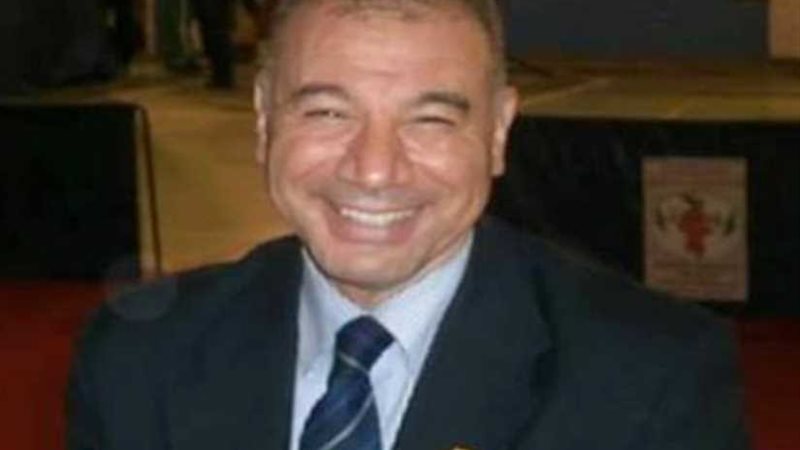 رفع الأثقال يوقع