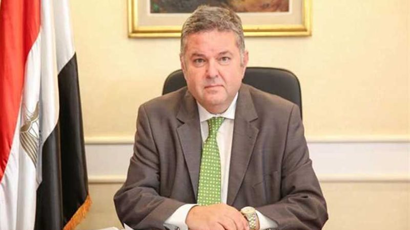 هشام توفيق : الحكومة