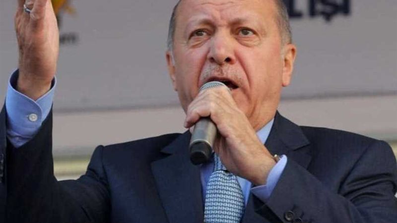 استراليا تستدعي السفير