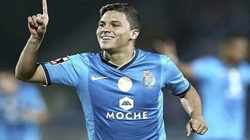 الرباط الصليبي يبعد