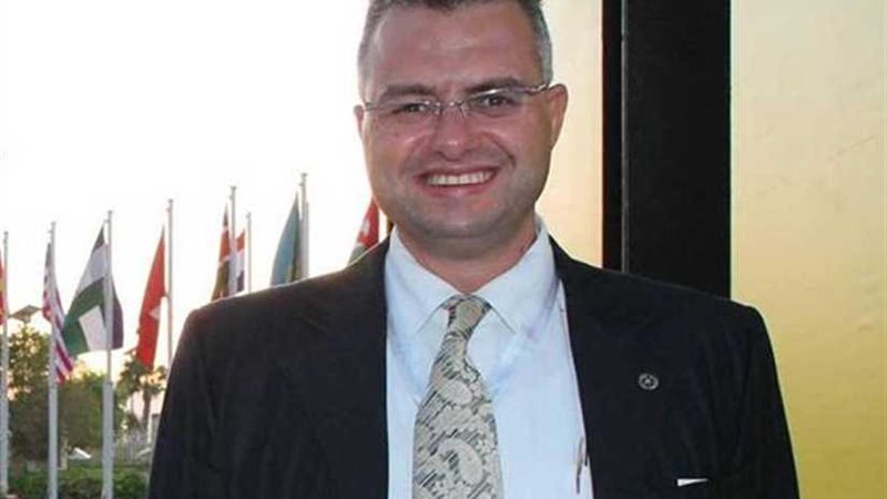 خبير: فوز بنبان بجائزة