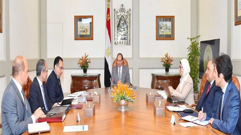 الرئيس السيسي يبحث
