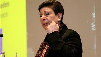 حنان عشراوي تلتقي المستشار القانوني لوزارة الخارجية البريطانية