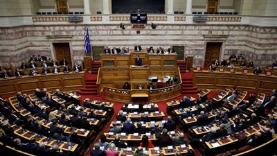 البرلمان اليوناني يوافق على اقتراح داعم لحكومة ألكسيس تسيبراس