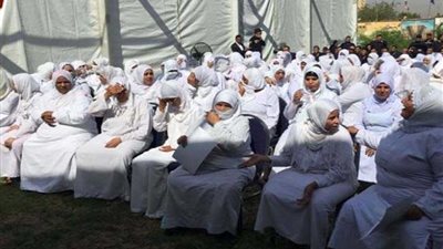 غارمة تسقط من الفرحة أثناء الإفراج عنها