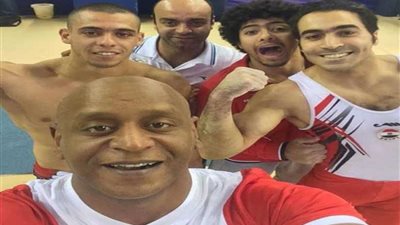 علي زهران يتأهل الي نهائي كأس العالم للجمباز