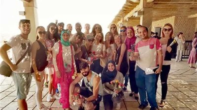 الحكومة: نعمل على زيادة السياح وتذليل العقبات