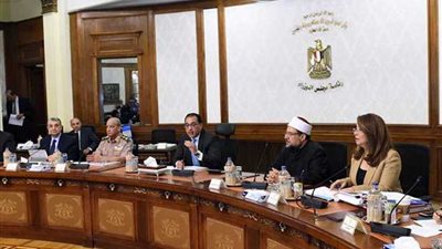 الحكومة:القطاع العام يضاعف إيراداته من 51ملياراً إلى 101مليار جنيه