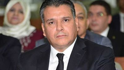 الحزب الحاكم بالجزائر: بوتفليقة كشف عن خارطة الطريق للانتقال الديمقراطي