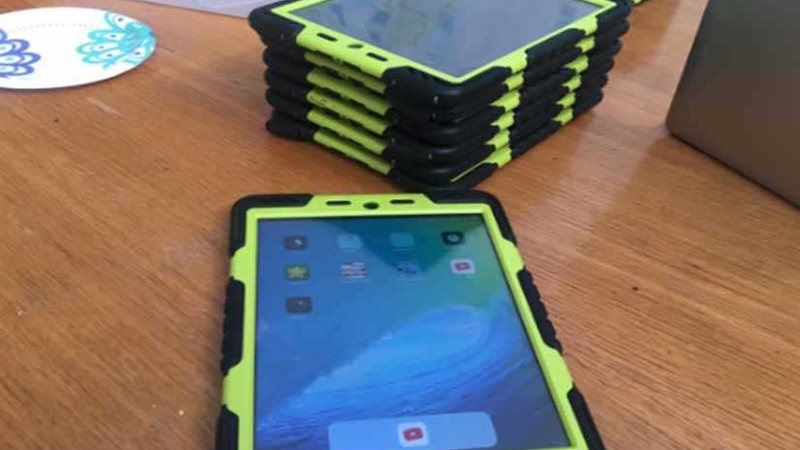 مشاهد على iPad المدرسة