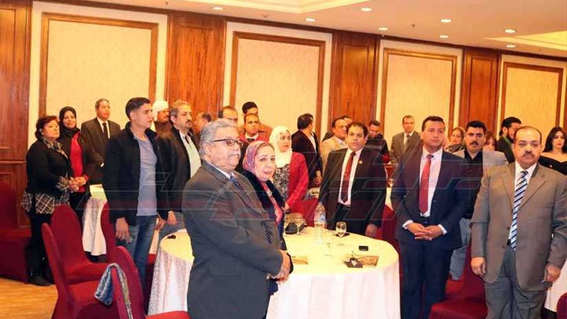 عاجل.. قيادات ٤٠