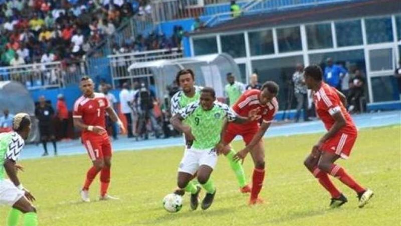 نيجيريا تفوز على