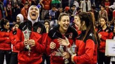 سيدات الأهلي يواجه الأنابيب الكيني في نصف نهائي البطولة الإفريقية للطائرة