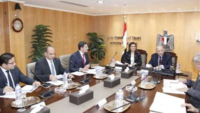 وزيرا العدل والتعاون الدولي يبحثان تيسير الاستثمار