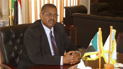 رئيس الوزراء السوداني يقرر حل مجلس إدارة شركة السكر