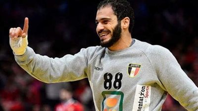 كاتونجا اليد يتوّج مع فريقه بلقب الدوري التركي