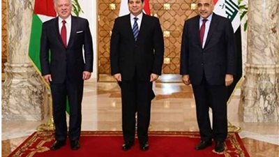 القمة المصرية الأردنية العراقية تتصدر اهتمامات الصحف اللبنانية